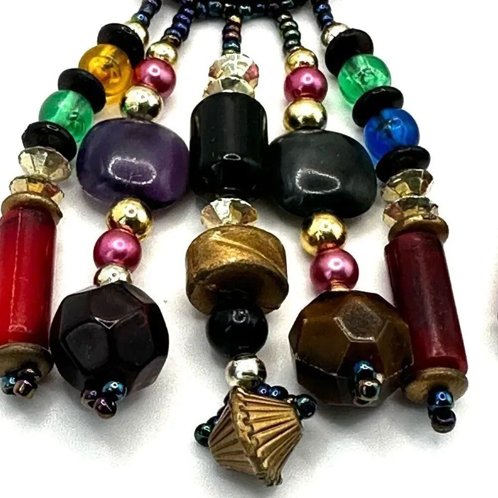 Beaded statement earrings - Picture 9 of 9